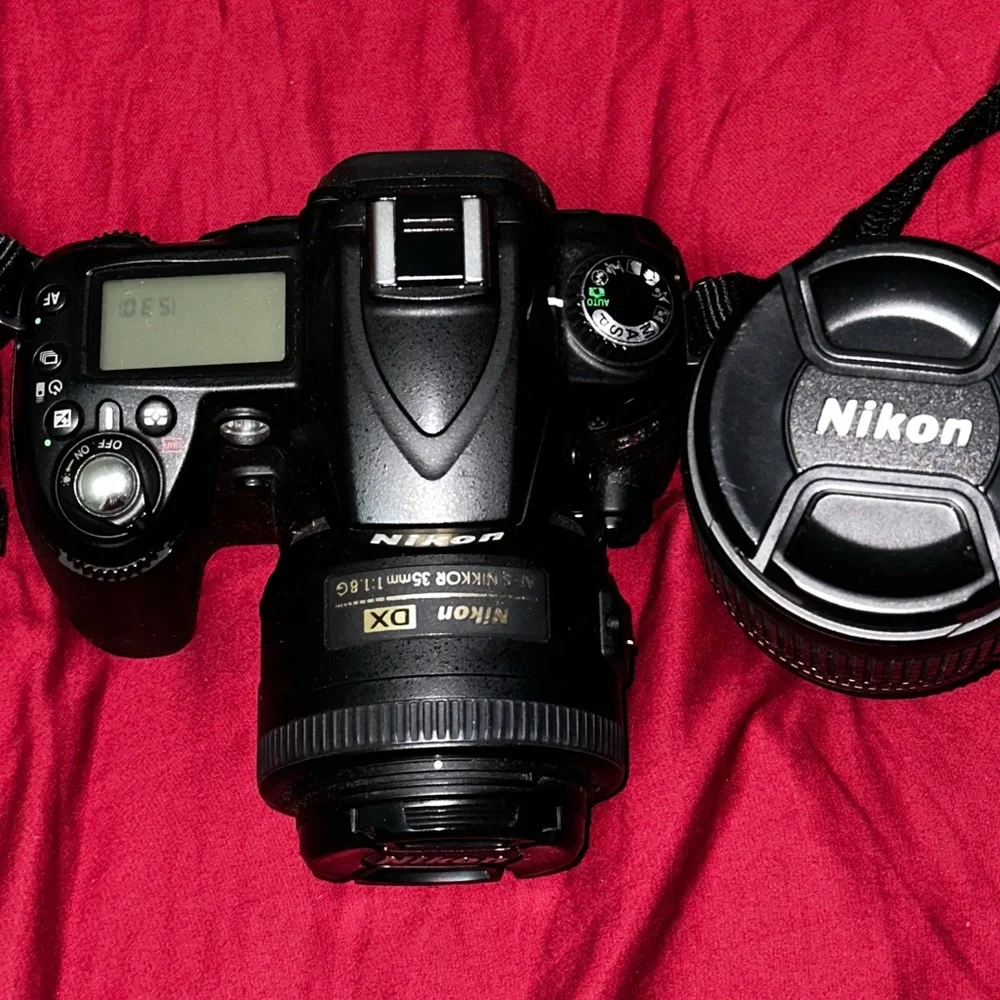 Nikon D90 Black DSLR Camera with Lens Charger & Battery- Used